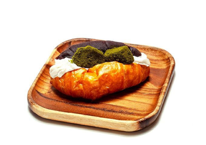 クロワッサンサンドおぐら抹茶